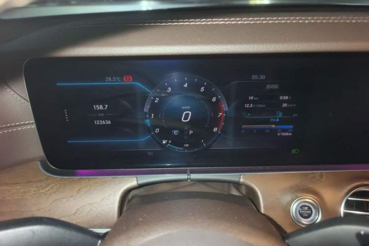 Used Mercedes-Benz E-Class 2019 E 300 L Stylish Model Instrument Cluster