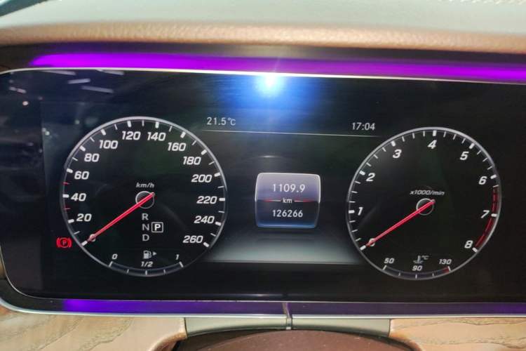 Used Mercedes-Benz E-Class 2019 E 300 L Luxury Model Instrument Cluster