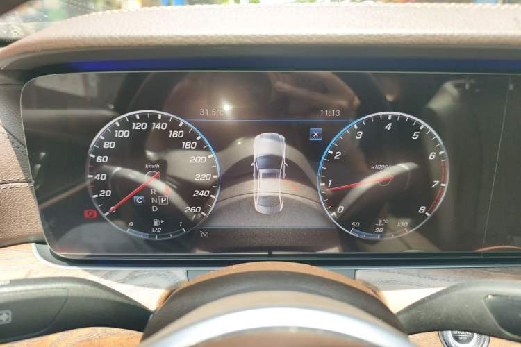 Used Mercedes-Benz E-Class 2019 E 300 L Luxury Model Instrument Cluster