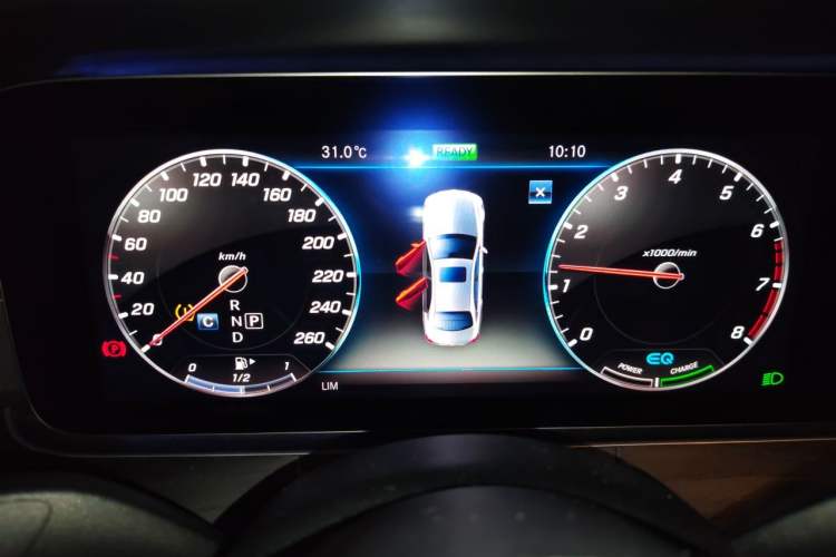 Used Mercedes-Benz E-Class 2019 E 260 L Sport Edition Instrument Cluster
