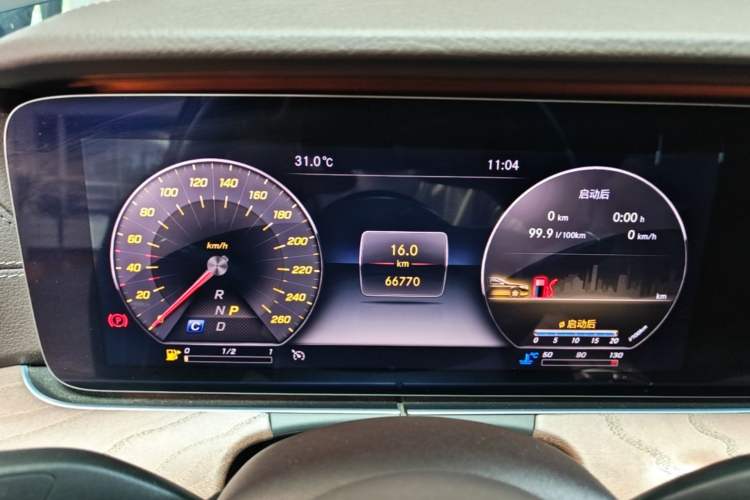 Used Mercedes-Benz E-Class 2019 Restyled E 300 L Luxury Edition Instrument Cluster