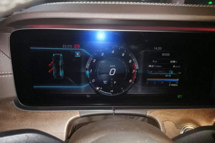 Used Mercedes-Benz E-Class 2019 E 200 L Instrument Cluster