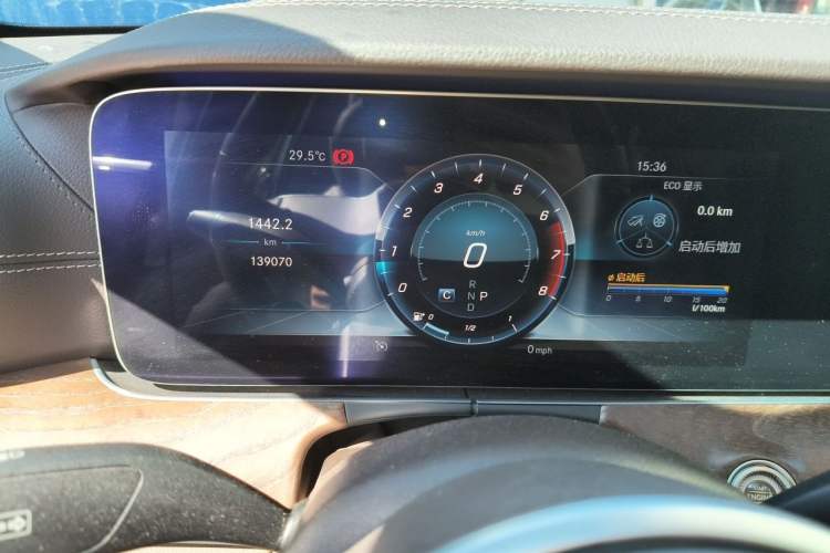 Used Mercedes-Benz E-Class 2019 E 300 L Luxury Model Instrument Cluster
