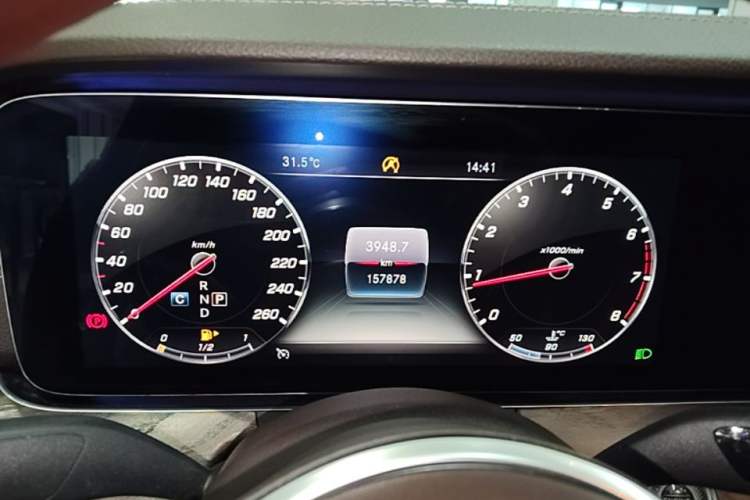 Used Mercedes-Benz E-Class 2019 E 200 L Instrument Cluster