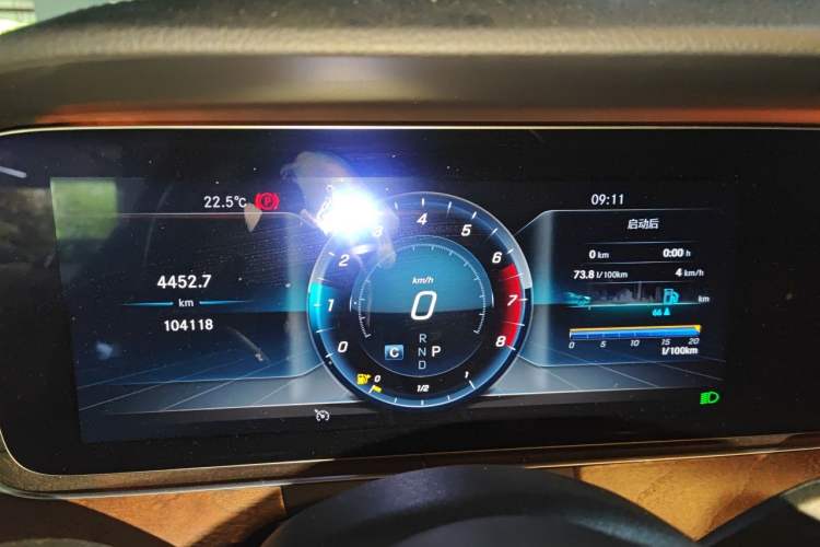 Used Mercedes-Benz E-Class 2019 Facelifted E 300 L Stylish Version Instrument Cluster
