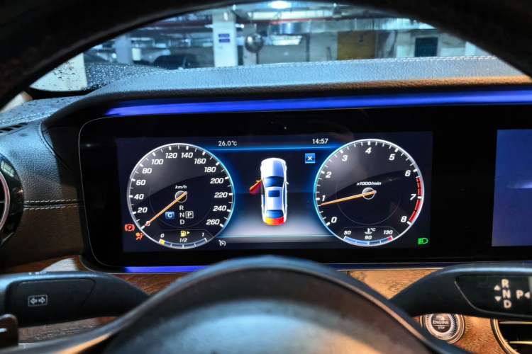 Used Mercedes-Benz E-Class 2019 E 300 L Luxury Model Instrument Cluster