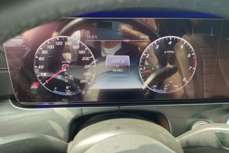 Used Mercedes-Benz E-Class 2019 Restyled E 300 L Sport Luxury Edition Instrument Cluster