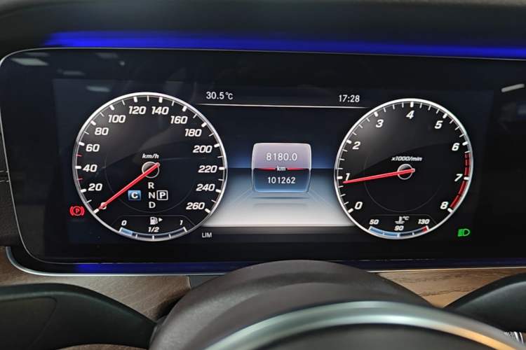 Used Mercedes-Benz E-Class 2019 Facelifted E 300 L Stylish Version Instrument Cluster