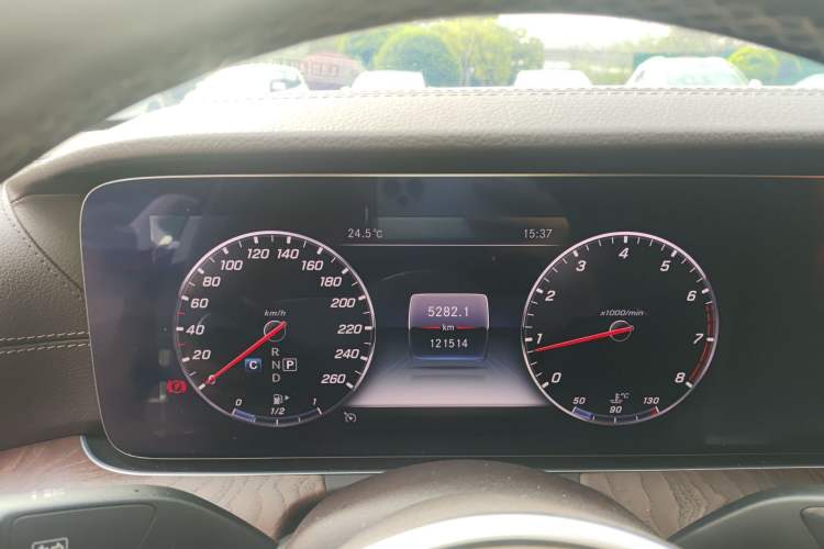 Used Mercedes-Benz E-Class 2019 E 300 L Luxury Model Instrument Cluster
