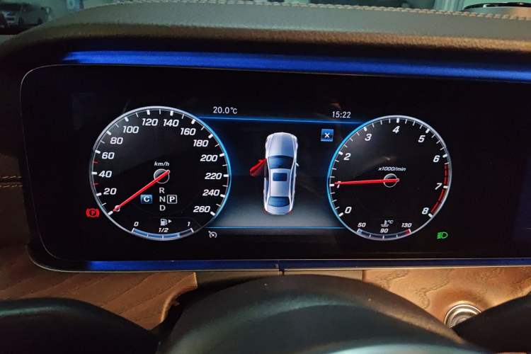 Used Mercedes-Benz E-Class 2019 Facelifted E 300 L Stylish Version Instrument Cluster