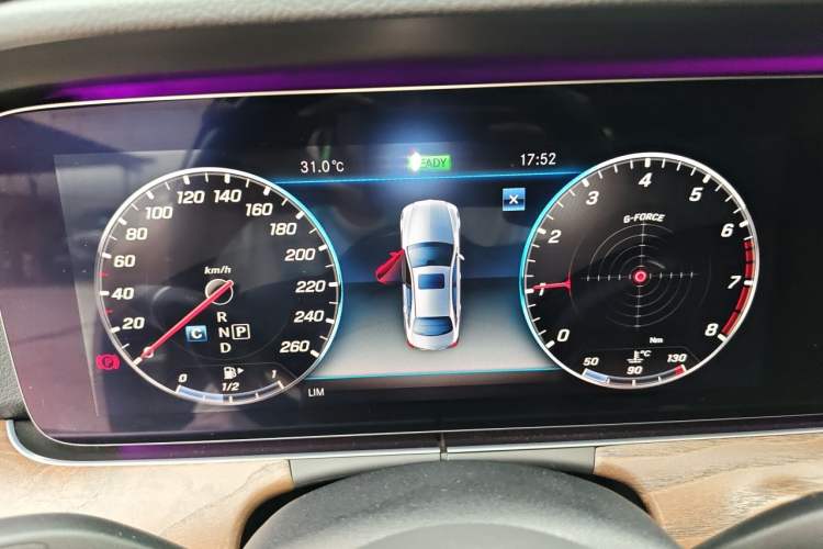 Used Mercedes-Benz E-Class 2019 E 260 L 4MATIC Instrument Cluster