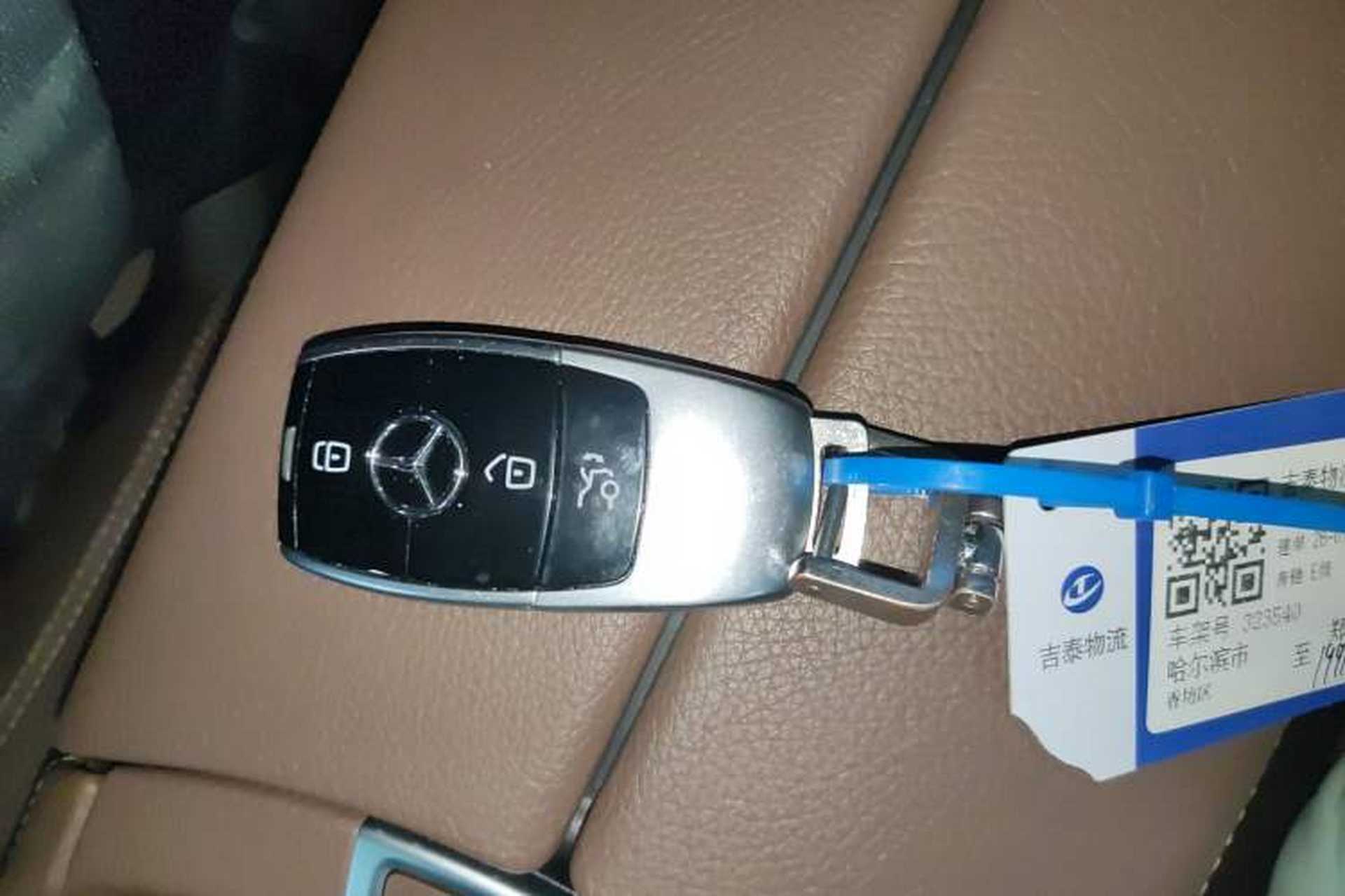 Used Mercedes-Benz E-Class 2019 E 200 L Interior 1