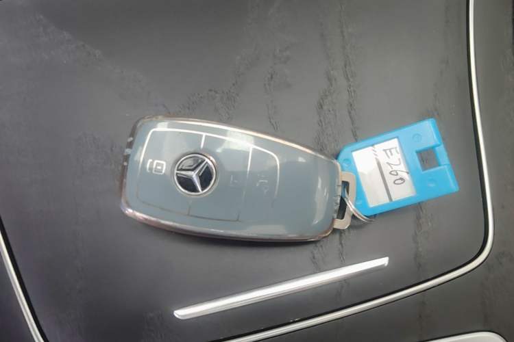 Used Mercedes-Benz E-Class 2019 E 260 L Sport Edition Interior 1