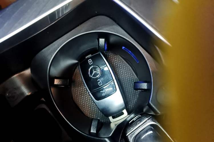 Used Mercedes-Benz E-Class 2019 Restyled E 300 L Sporty and Stylish Edition Interior 1