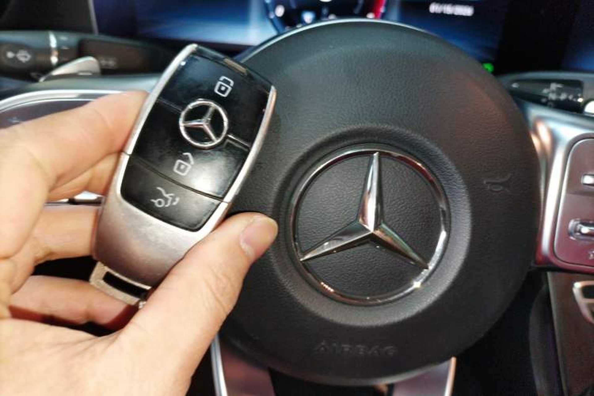 Used Mercedes-Benz E-Class 2019 Restyled E 300 L Sporty and Stylish Edition Interior 1