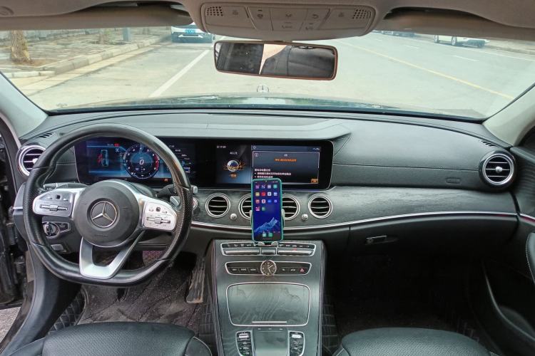 Used Mercedes-Benz E-Class 2019 E 300 L Sport Luxury Edition Interior 1