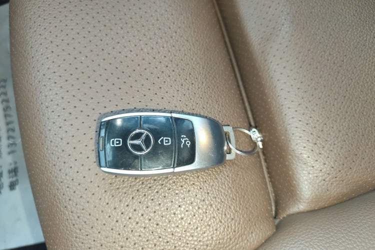 Used Mercedes-Benz E-Class 2019 E 200 L Sport Edition Interior 1