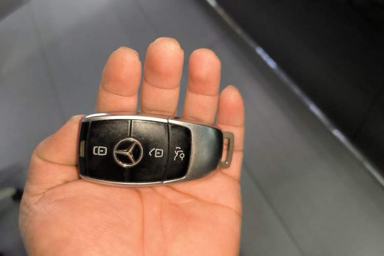 Used Mercedes-Benz E-Class 2019 E 300 L Luxury Model Interior 1