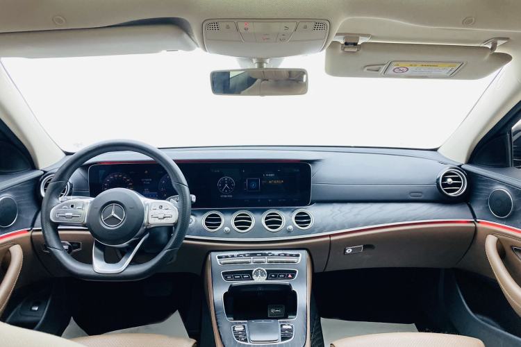 Used Mercedes-Benz E-Class 2019 E 200 L Sport Edition Interior 11