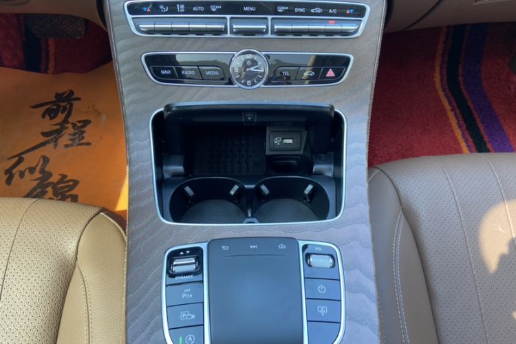 Used Mercedes-Benz E-Class 2019 Restyled E 300 L Luxury Edition Interior 12