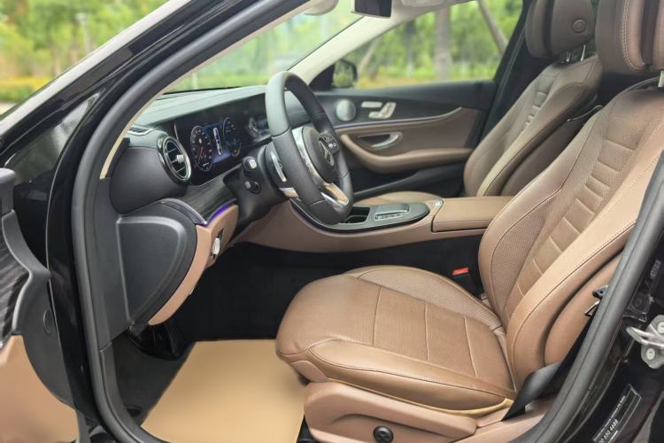 Used Mercedes-Benz E-Class 2019 Restyled E 300 L Sporty and Stylish Edition Interior 2