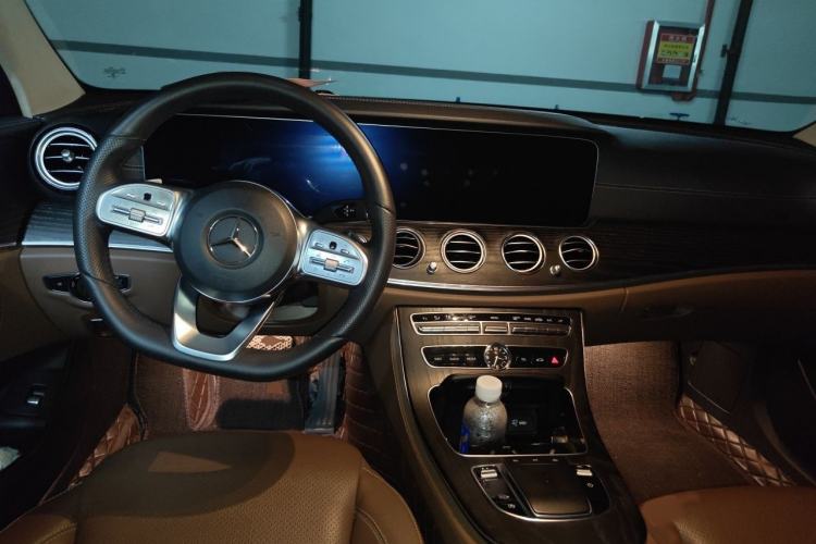 Used Mercedes-Benz E-Class 2019 Restyled E 300 L Sporty and Stylish Edition Interior 2