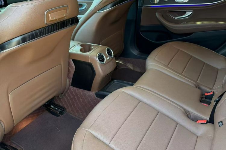 Used Mercedes-Benz E-Class 2019 Restyled E 300 L Sport Luxury Edition Interior 2