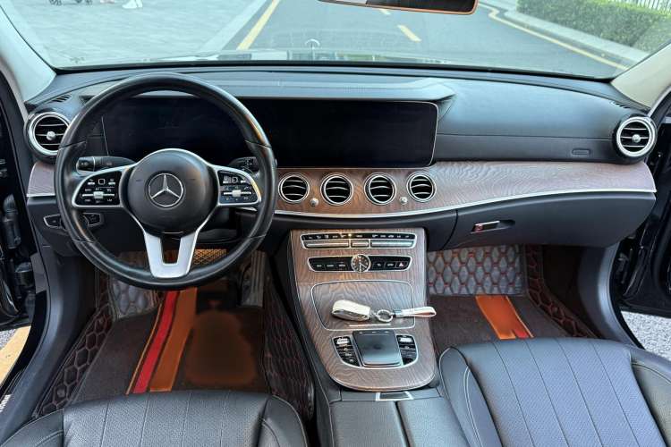 Used Mercedes-Benz E-Class 2019 E 300 L Stylish Model Interior 2