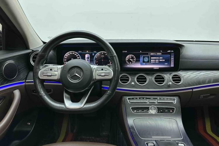 Used Mercedes-Benz E-Class 2019 E 200 L Sport Edition Interior 3