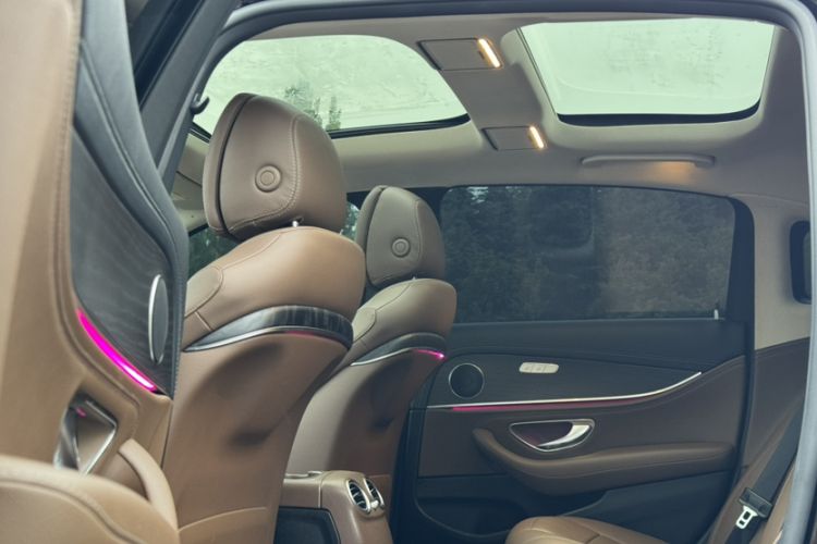Used Mercedes-Benz E-Class 2019 E 260 L Sport Edition Interior 3