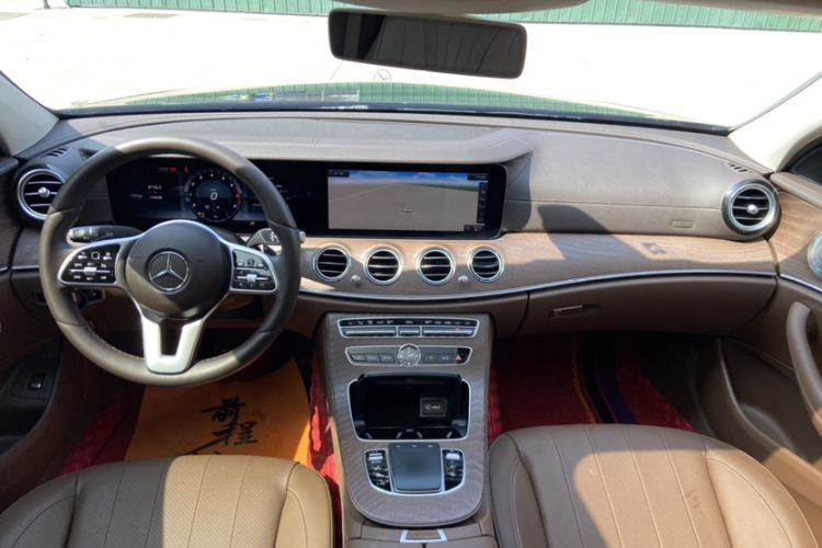 Used Mercedes-Benz E-Class 2019 Restyled E 300 L Luxury Edition Interior 3