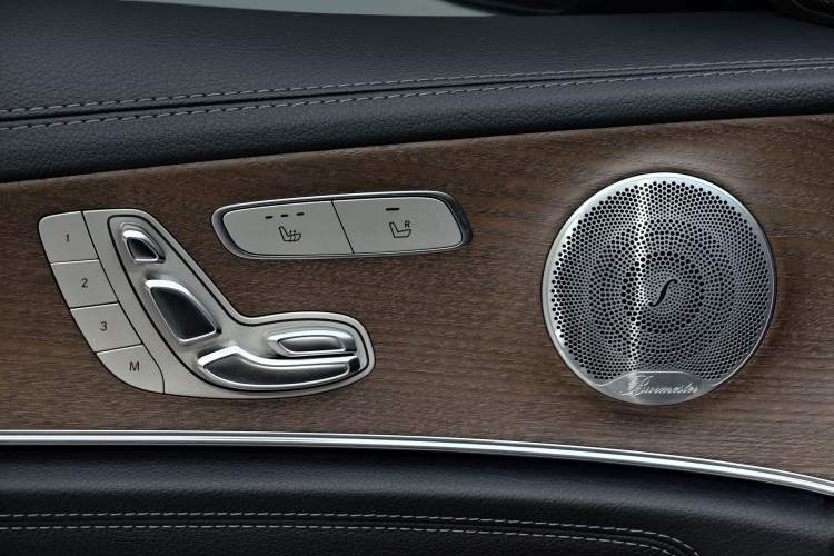 Used Mercedes-Benz E-Class 2019 Restyled E 300 L Luxury Edition Interior 4