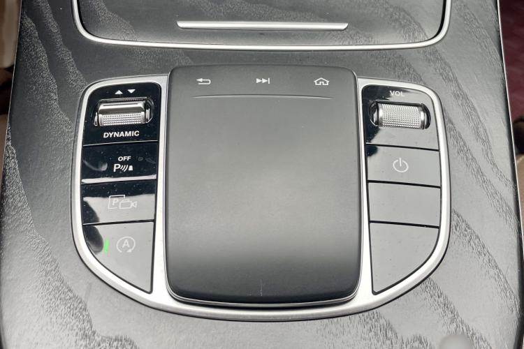 Used Mercedes-Benz E-Class 2019 E 260 L Sport Edition Interior 6