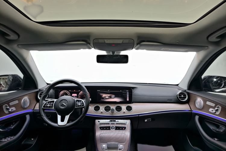 Used Mercedes-Benz E-Class 2019 Restyled E 300 L Luxury Edition Interior 6