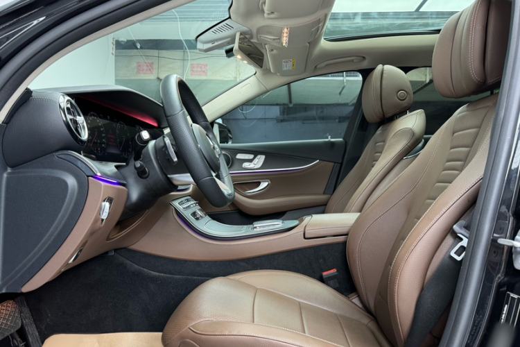 Used Mercedes-Benz E-Class 2019 Restyled E 300 L Sporty and Stylish Edition Interior 7