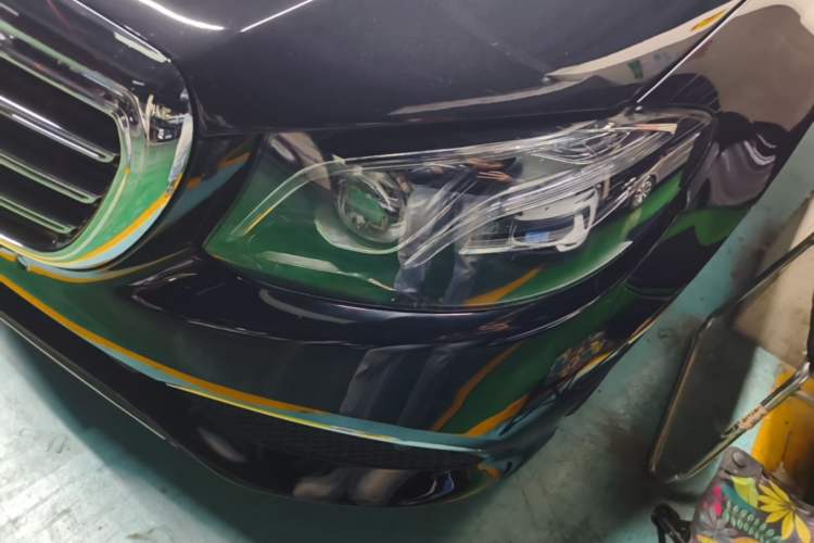 Used Mercedes-Benz E-Class 2019 Restyled E 300 L Sporty and Stylish Edition Left Front Headlight