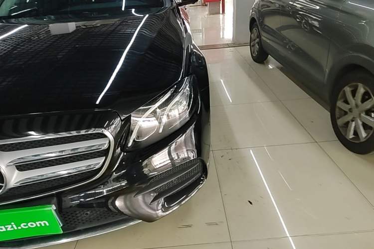 Used Mercedes-Benz E-Class 2019 Restyled E 300 L Sporty and Stylish Edition Left Front Headlight