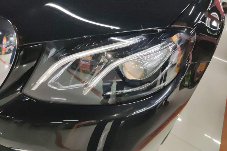 Used Mercedes-Benz E-Class 2019 E 200 L Left Front Headlight