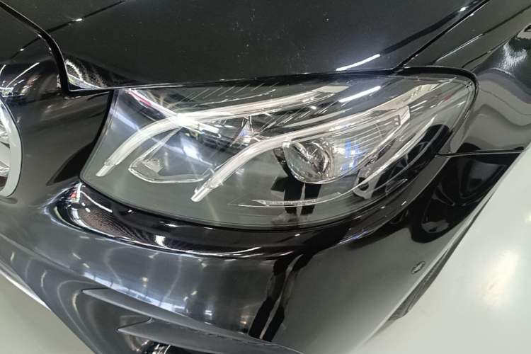 Used Mercedes-Benz E-Class 2019 Restyled E 300 L Sporty and Stylish Edition Left Front Headlight