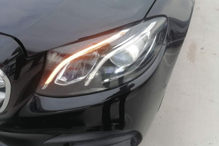 Used Mercedes-Benz E-Class 2019 E 260 L Sport Edition Left Front Headlight