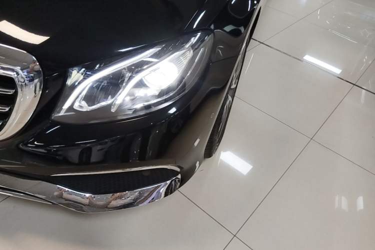 Used Mercedes-Benz E-Class 2019 E 260 L 4MATIC Left Front Headlight
