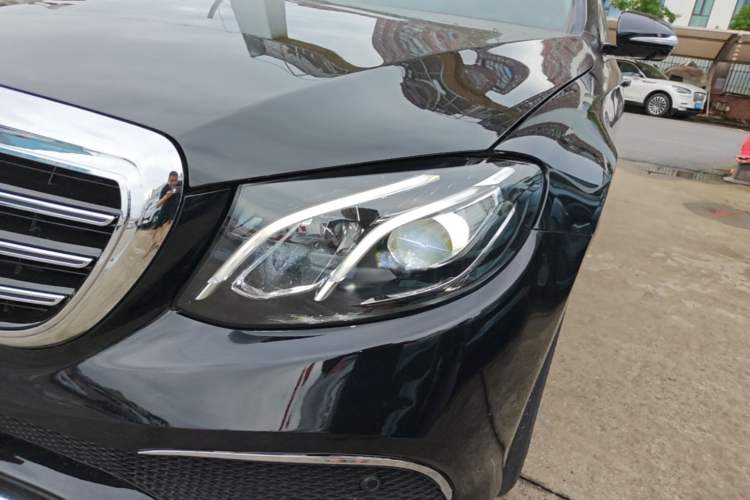 Used Mercedes-Benz E-Class 2019 Restyled E 300 L Sporty and Stylish Edition Left Front Headlight
