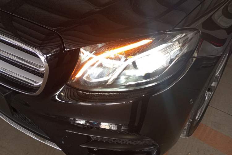 Used Mercedes-Benz E-Class 2019 E 260 L Sport 4MATIC Left Front Headlight