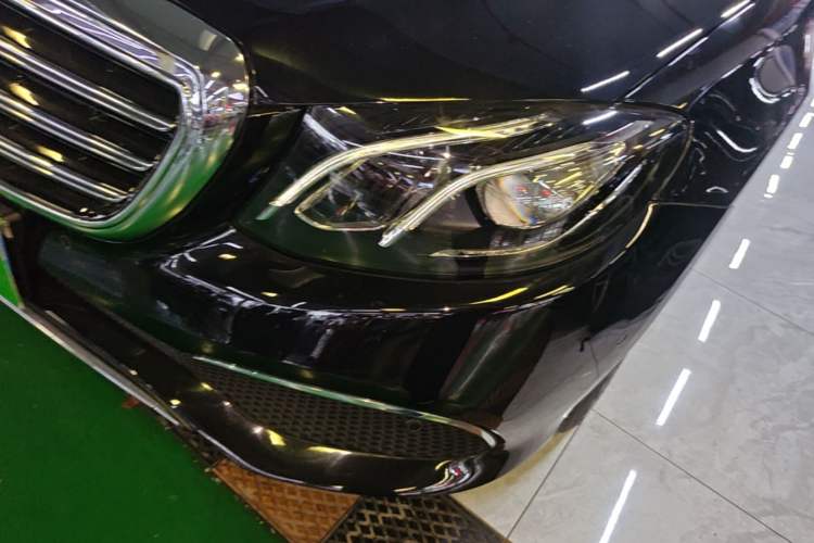 Used Mercedes-Benz E-Class 2019 E 300 L Luxury Model Left Front Headlight