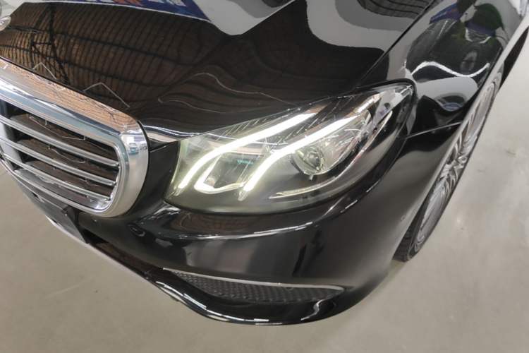 Used Mercedes-Benz E-Class 2019 Facelifted E 300 L Stylish Version Left Front Headlight
