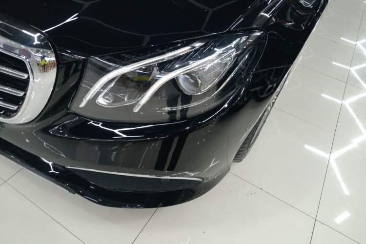 Used Mercedes-Benz E-Class 2019 Restyled E 300 L Sporty and Stylish Edition Left Front Headlight