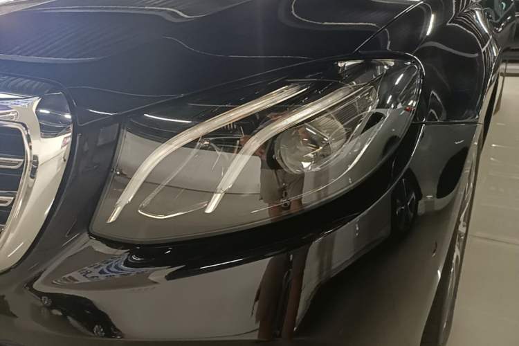 Used Mercedes-Benz E-Class 2019 Restyled E 300 L Luxury Edition Left Front Headlight