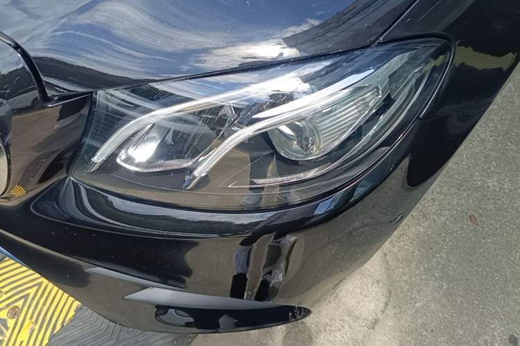 Used Mercedes-Benz E-Class 2019 Restyled E 300 L Sport Luxury Edition Left Front Headlight