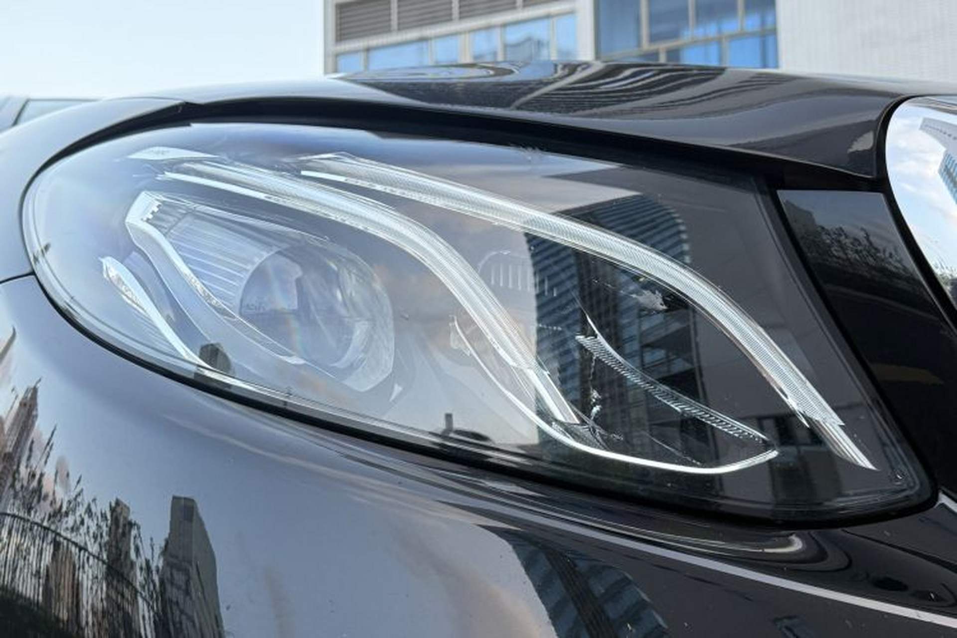 Used Mercedes-Benz E-Class 2019 E 300 L Stylish Model Left Front Headlight