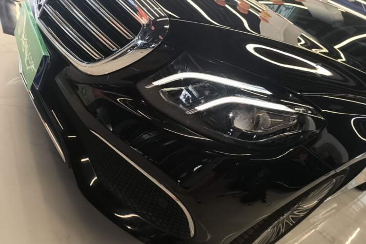 Used Mercedes-Benz E-Class 2019 Facelifted E 300 L Stylish Version Left Front Headlight